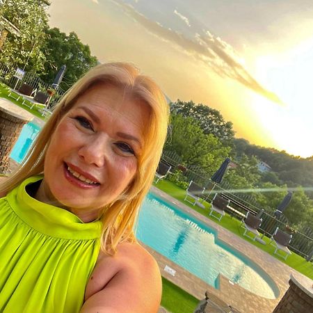 Agriturismo A Casa Di Susanna Santo Stefano del Sole エクステリア 写真